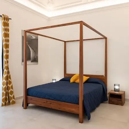 Collegiata - Downtown Appartement